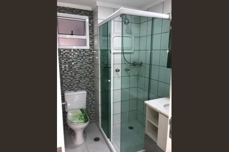 Apartamento à venda com 76m², 3 quartos e 1 vaga Apartamento à venda com 76m², 3 quartos e 1 vagaBanheiro