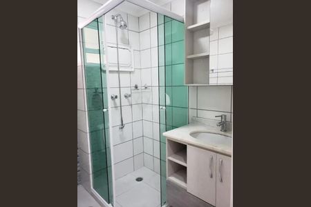 Apartamento à venda com 76m², 3 quartos e 1 vaga Apartamento à venda com 76m², 3 quartos e 1 vagaBanheiro