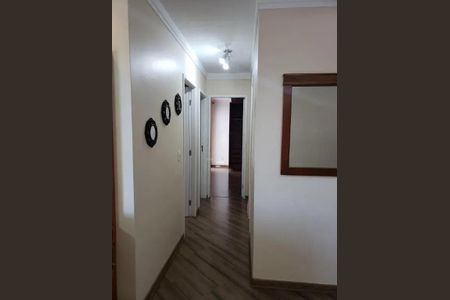 Apartamento à venda com 76m², 3 quartos e 1 vaga Apartamento à venda com 76m², 3 quartos e 1 vagaCorredor