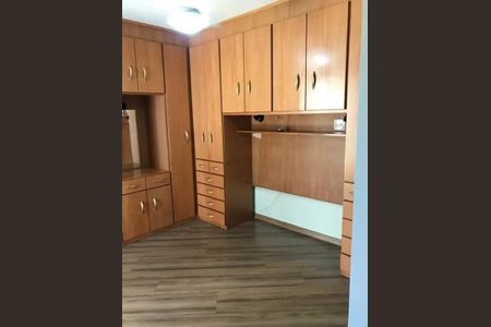 Quarto de apartamento à venda com 3 quartos, 76m² em Vila das Belezas, São Paulo
