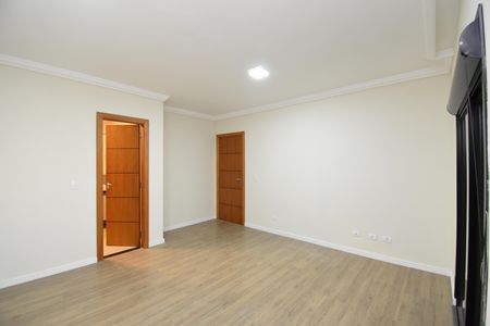 Casa à venda com 200m², 3 quartos e 4 vagasSuíte