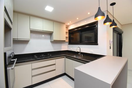 Casa à venda com 200m², 3 quartos e 4 vagasSala/Cozinha