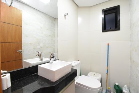 Casa à venda com 200m², 3 quartos e 4 vagasLavabo
