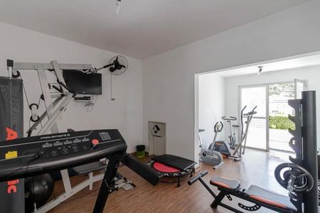 Apartamento à venda com 60m², 2 quartos e 1 vaga Apartamento à venda com 60m², 2 quartos e 1 vagaAcademia