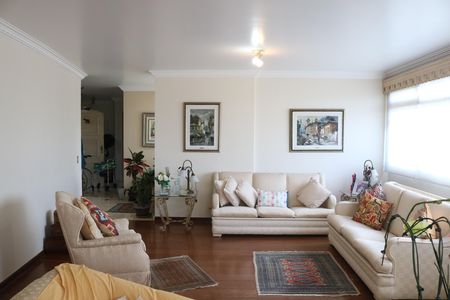 Apartamento para alugar com 130m², 3 quartos e 3 vagasSala