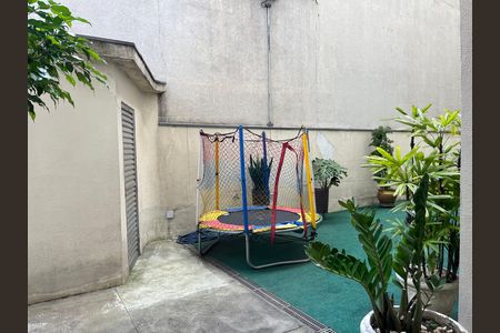 Apartamento para alugar com 130m², 3 quartos e 3 vagasÁrea comum - Playground