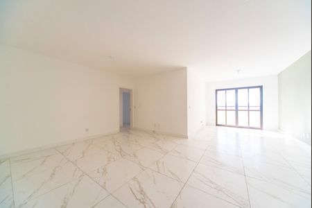Sala de apartamento para alugar com 3 quartos, 143m² em Vila Assunção, Santo André