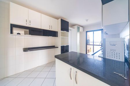 Apartamento para alugar com 143m², 3 quartos e 2 vagasCozinha 
