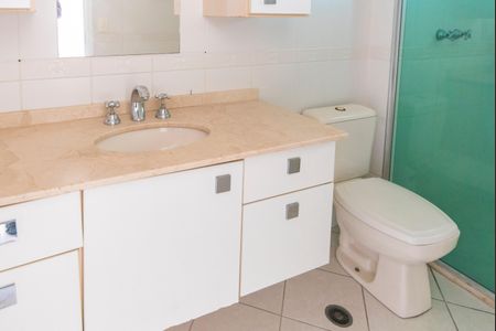 Apartamento para alugar com 143m², 3 quartos e 2 vagasBanheiro do Quarto 3