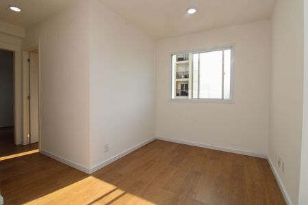 Sala de apartamento para alugar com 2 quartos, 41m² em Parque Reboucas, São Paulo