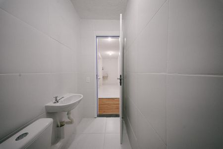 Apartamento para alugar com 38m², 2 quartos e sem vaga Apartamento para alugar com 38m², 2 quartos e sem vagaBanheiro