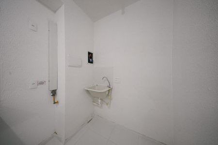 Apartamento para alugar com 38m², 2 quartos e sem vaga Apartamento para alugar com 38m², 2 quartos e sem vagaCozinha e Área de Serviço