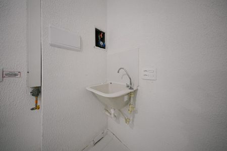 Apartamento para alugar com 38m², 2 quartos e sem vaga Apartamento para alugar com 38m², 2 quartos e sem vagaCozinha e Área de Serviço