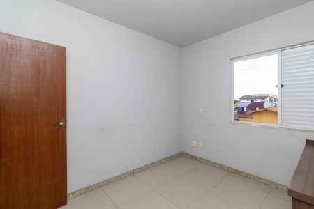 Apartamento à venda com 95m², 3 quartos e 2 vagasQuarto 2