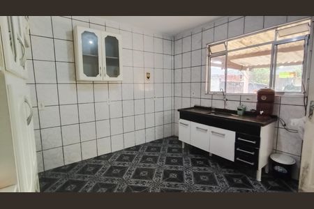 Cozinha de casa para alugar com 3 quartos, 126m² em Parque Palmeiras, Suzano