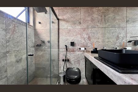 Apartamento à venda com 359m², 4 quartos e 4 vagasBanheiro da suíte
