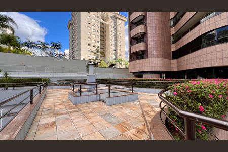 Apartamento à venda com 359m², 4 quartos e 4 vagasÁrea comum