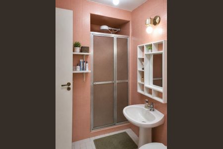 Apartamento à venda com 74m², 1 quarto e sem vagaBanheiro 