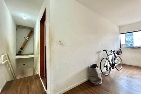 Corredor de casa à venda com 3 quartos, 162m² em Parque Jabaquara, São Paulo