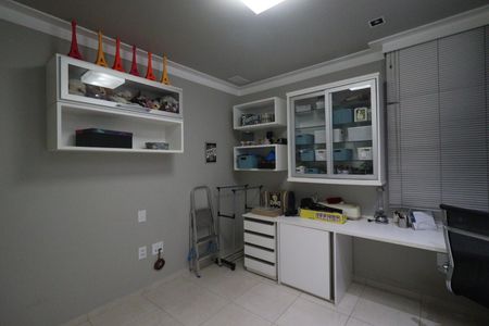 Apartamento para alugar com 340m², 5 quartos e 4 vagas Apartamento para alugar com 340m², 5 quartos e 4 vagasSuíte 4