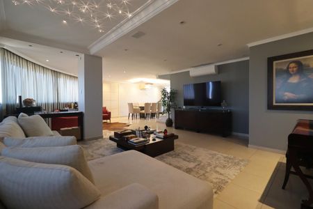 Apartamento para alugar com 340m², 5 quartos e 4 vagas Apartamento para alugar com 340m², 5 quartos e 4 vagasSala