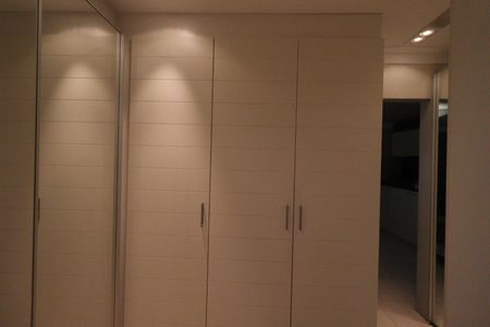 Closet de apartamento para alugar com 5 quartos, 340m² em Jardim Botânico, Ribeirão Preto