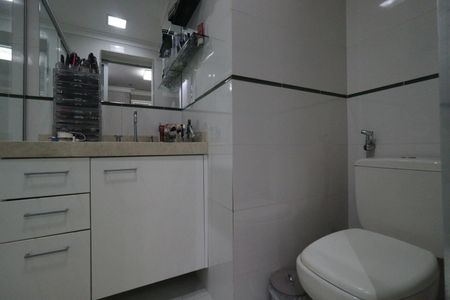 Apartamento para alugar com 340m², 5 quartos e 4 vagas Apartamento para alugar com 340m², 5 quartos e 4 vagasBanheiro da Suíte 4