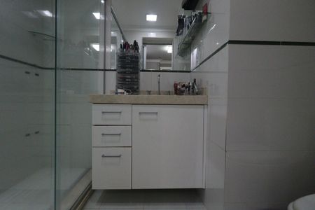 Apartamento para alugar com 340m², 5 quartos e 4 vagas Apartamento para alugar com 340m², 5 quartos e 4 vagasBanheiro da Suíte 4