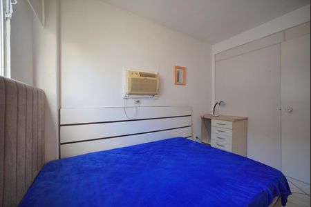 Quarto 2 de apartamento para alugar com 3 quartos, 100m² em Coqueiros, Florianópolis