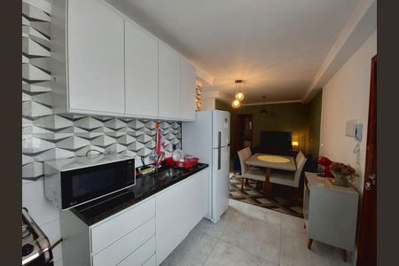 Cozinha de apartamento à venda com 2 quartos, 50m² em Vila Carrão, São Paulo