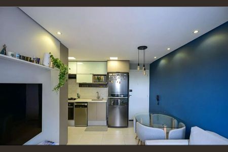 Apartamento à venda com 41m², 2 quartos e 1 vaga Apartamento à venda com 41m², 2 quartos e 1 vagaSala