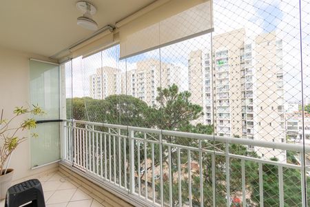 Apartamento à venda com 64m², 2 quartos e 2 vagas Apartamento à venda com 64m², 2 quartos e 2 vagasVaranda da Sala