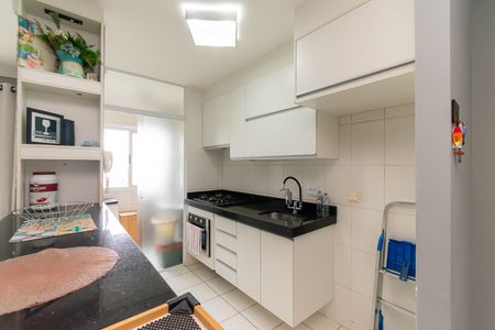 Apartamento à venda com 64m², 2 quartos e 2 vagas Apartamento à venda com 64m², 2 quartos e 2 vagasCozinha