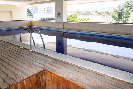 Apartamento à venda com 150m², 3 quartos e 2 vagas Apartamento à venda com 150m², 3 quartos e 2 vagasPiscina