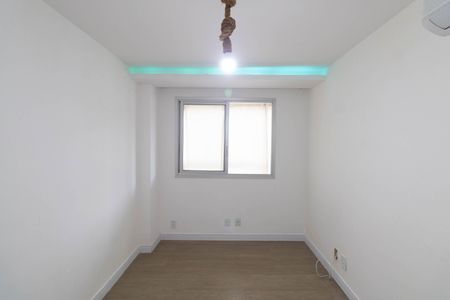 Apartamento à venda com 150m², 3 quartos e 2 vagas Apartamento à venda com 150m², 3 quartos e 2 vagasQuarto 1