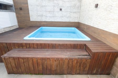 Apartamento à venda com 150m², 3 quartos e 2 vagas Apartamento à venda com 150m², 3 quartos e 2 vagasTerraço