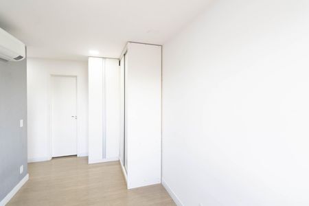 Apartamento à venda com 150m², 3 quartos e 2 vagas Apartamento à venda com 150m², 3 quartos e 2 vagasQuarto 2