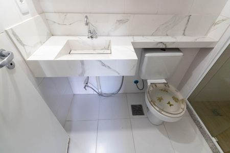 Apartamento à venda com 150m², 3 quartos e 2 vagas Apartamento à venda com 150m², 3 quartos e 2 vagasBanheiro do Quarto 2