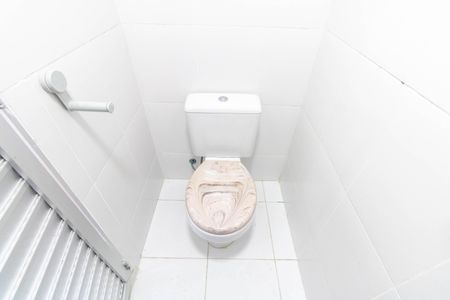 Apartamento à venda com 150m², 3 quartos e 2 vagas Apartamento à venda com 150m², 3 quartos e 2 vagasBanheiro Social