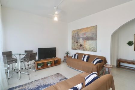 Apartamento para alugar com 161m², 4 quartos e 1 vaga Apartamento para alugar com 161m², 4 quartos e 1 vagaSala