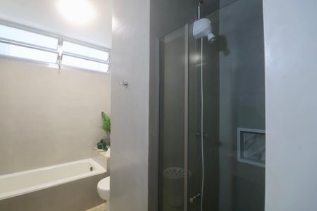 Apartamento para alugar com 161m², 4 quartos e 1 vaga Apartamento para alugar com 161m², 4 quartos e 1 vagaBanheiro Social 2