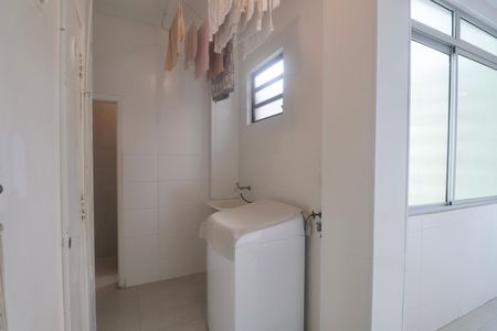 Apartamento para alugar com 161m², 4 quartos e 1 vaga Apartamento para alugar com 161m², 4 quartos e 1 vagaÁrea de Serviço
