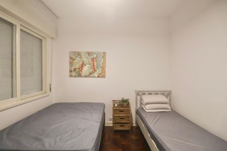 Apartamento para alugar com 161m², 4 quartos e 1 vaga Apartamento para alugar com 161m², 4 quartos e 1 vagaQuarto 2