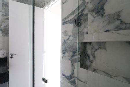 Apartamento à venda com 37m², 2 quartos e sem vagaBanheiro