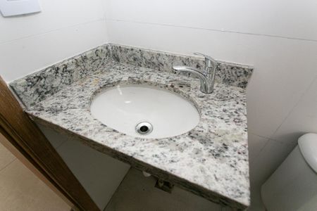 Banheiro de kitnet/studio à venda com 1 quarto, 20m² em Vila Esperança, São Paulo