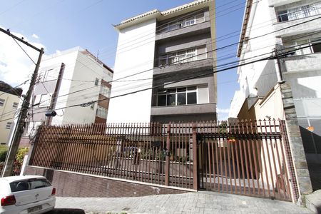 Apartamento à venda com 90m², 3 quartos e 2 vagasFachada