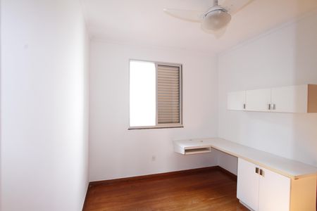 Apartamento à venda com 90m², 3 quartos e 2 vagasQuarto 3
