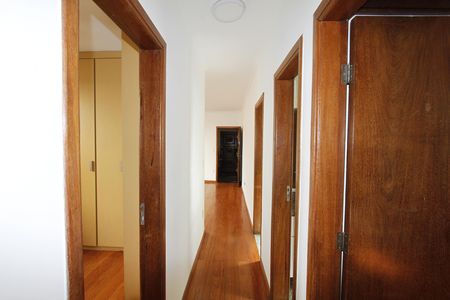 Apartamento à venda com 90m², 3 quartos e 2 vagasCorredor