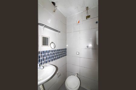 Banheiro de casa para alugar com 1 quarto, 40m² em Jardim Moreira, Guarulhos