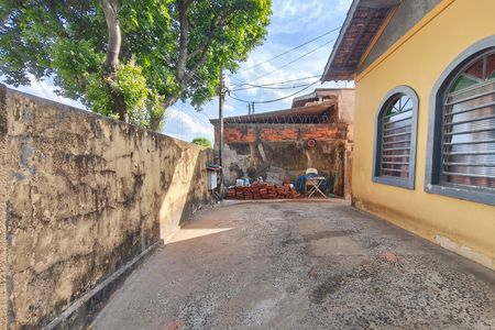 Casa para alugar com 60m², 1 quarto e 1 vagaQuintal - Garagem